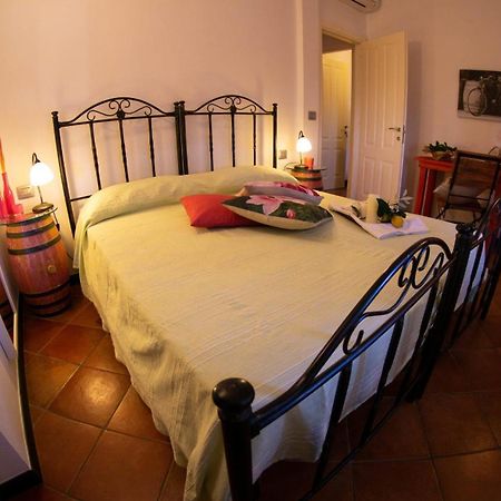 Rooms And Breakfast Da Carla Sestri Levante Exterior photo